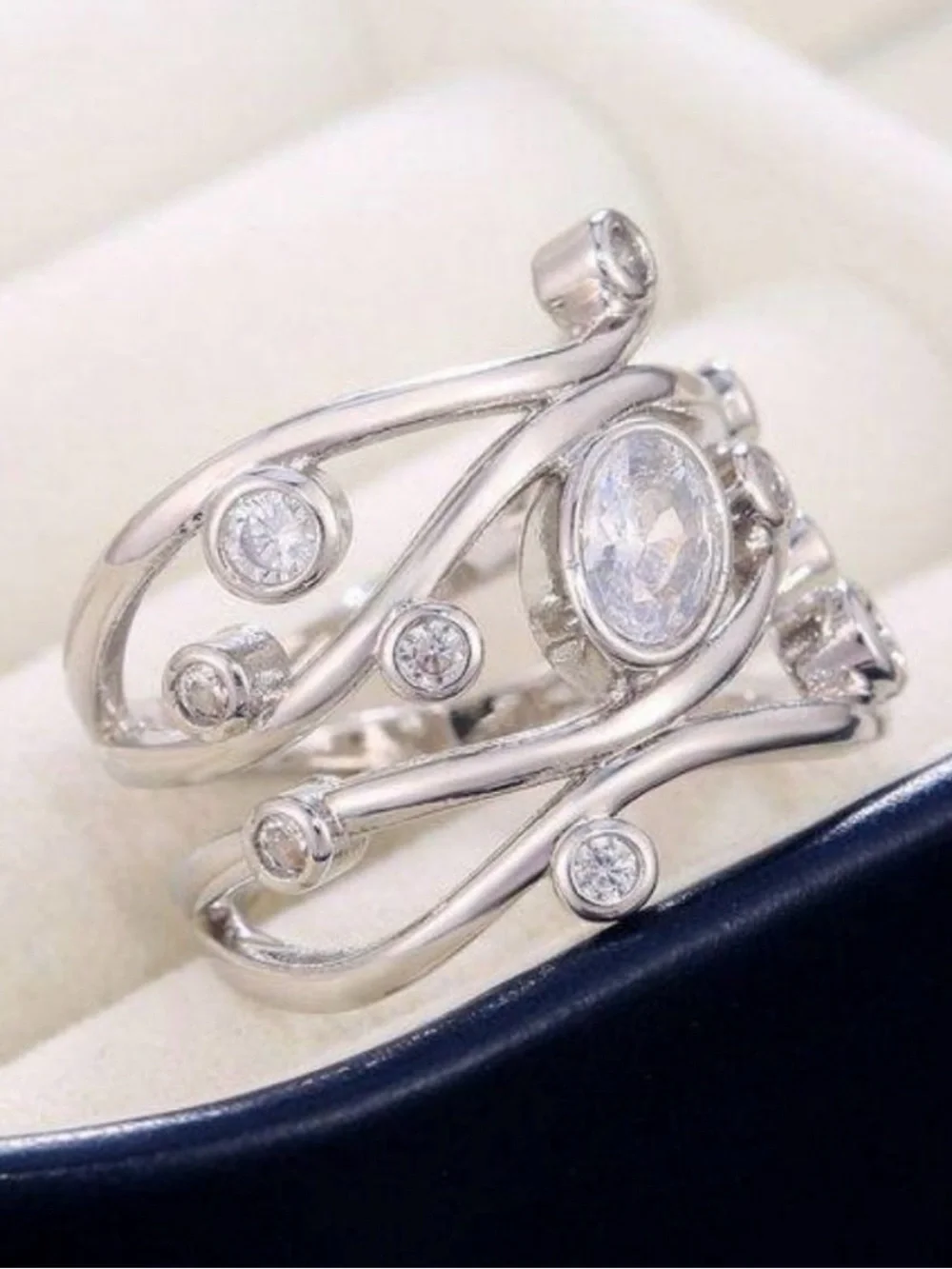 NEW 18K White Gold Diamond Twisted Wave Wide Ring